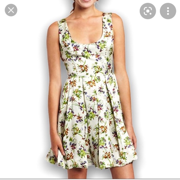 NWT- BB Dakota ‘Nydia Dress’, size 10 - Picture 4 of 16